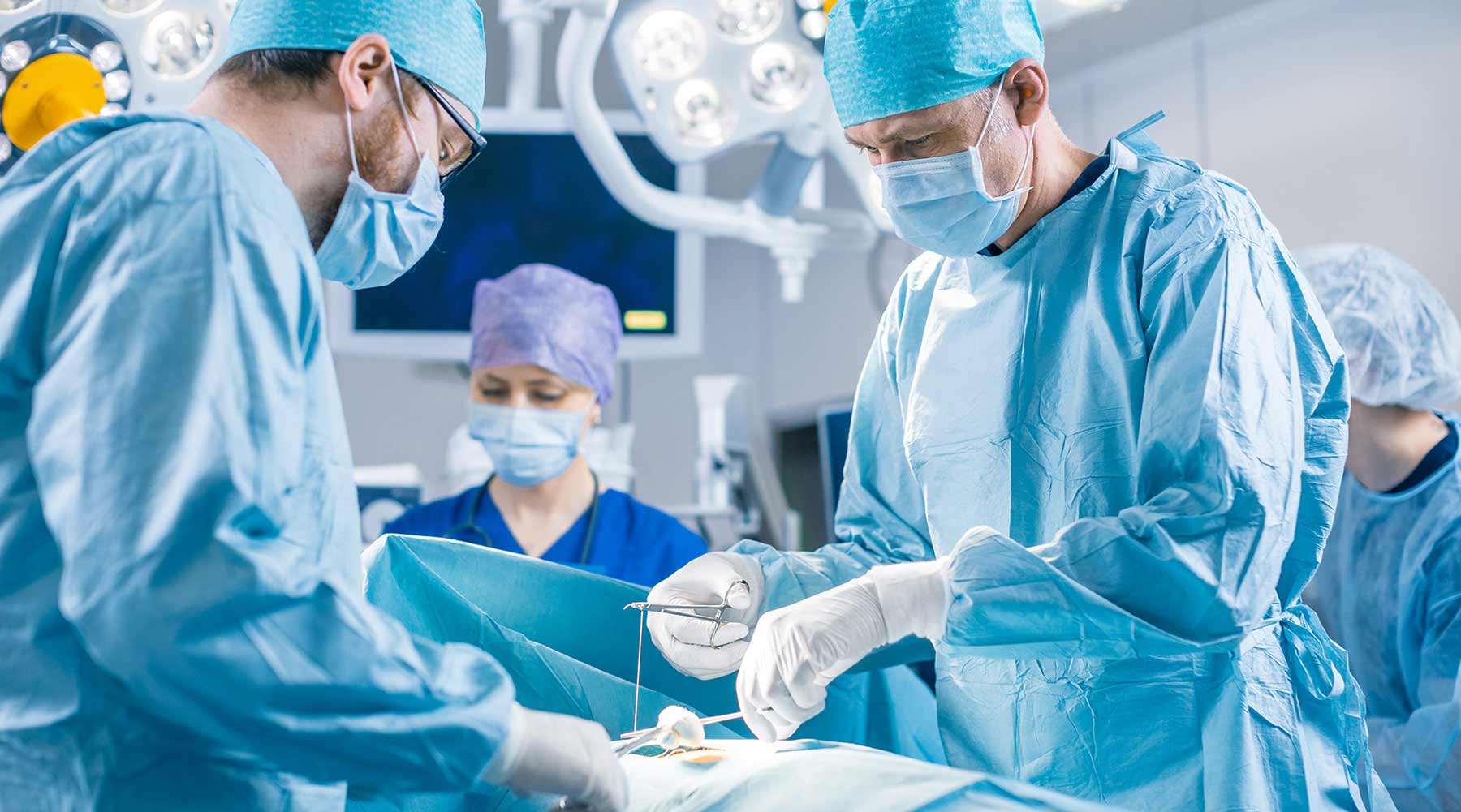 Docs Performing Surgery